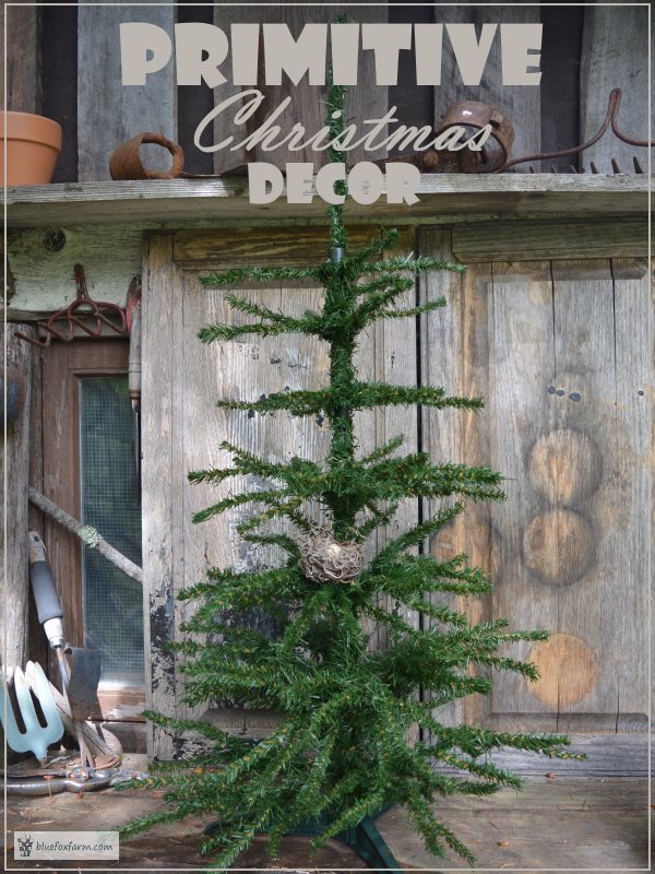 Primitive Christmas Decorations