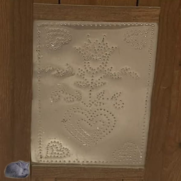 primitive-pie-safe-with-punched-tin-door600x600.jpg