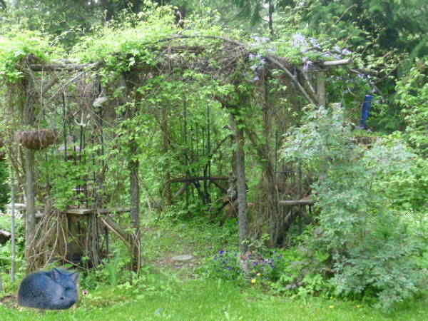 My first Rustic Garden Structure - the Circle of Thyme Chapel of St. Francis of Assissi