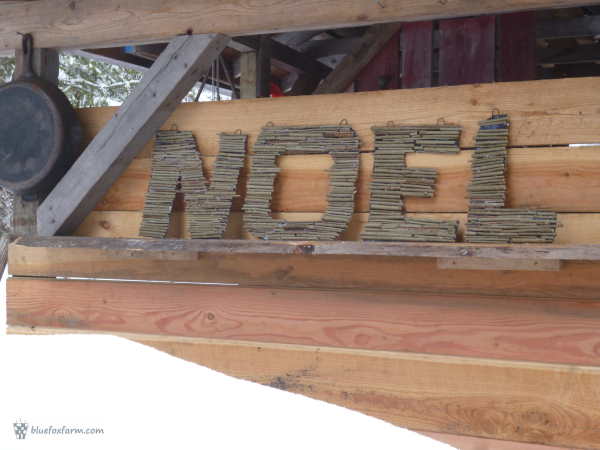 The finished Twiggy Noel Twig Monogram Letters