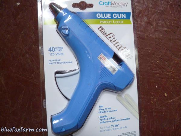New glue gun in packaging