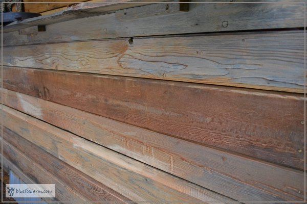 Weathering siding with steel wool, vinegar and white paint