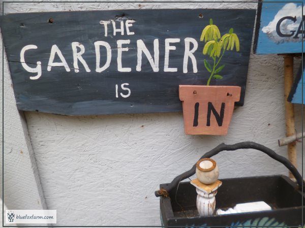 The finished garden sign
