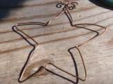 Copper Wire Stars to decorate a tree or hang in a window...